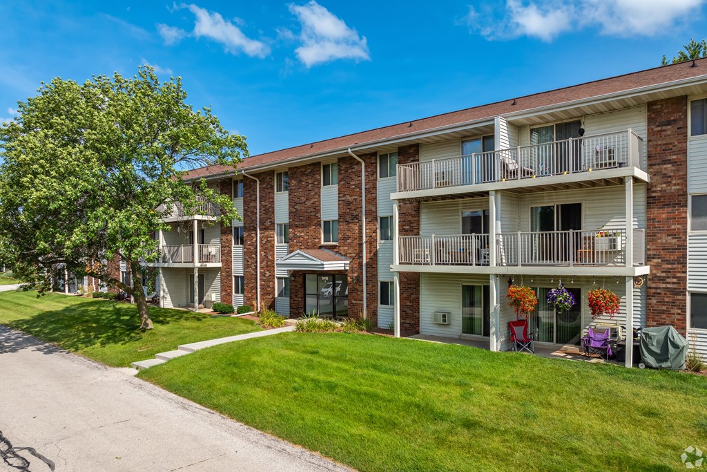 The Meadows Apartments, 2400 Springdale Road, Waukesha, WI - RentCafe
